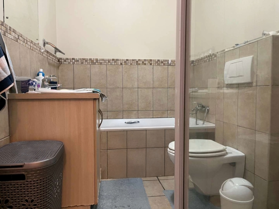 2 Bedroom Property for Sale in Dana Bay Western Cape
